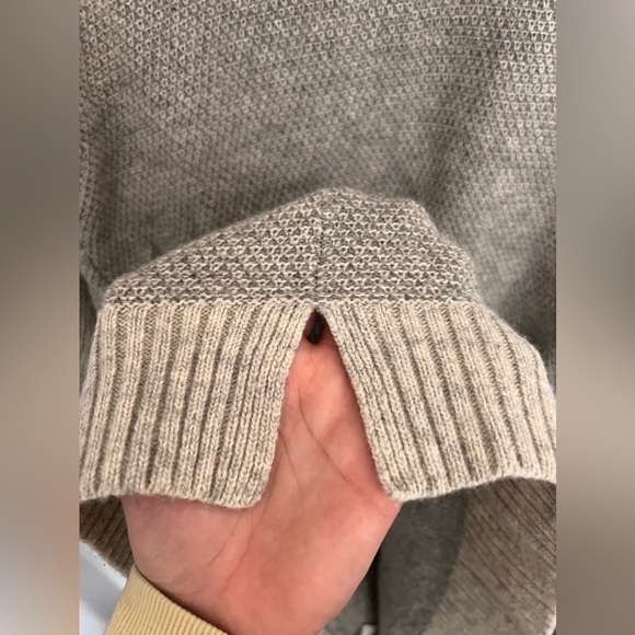 Cynthia Rowley Medium women’s lambs wool blend gray cowl neck sweater dress - Picture 7 of 10